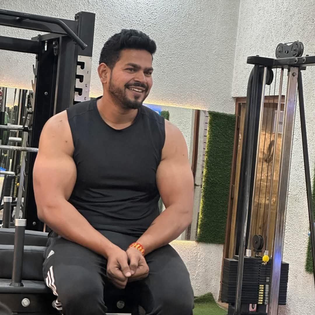 खुर्जा ट्रिपल मर्डर का आरोपी जीतू सैनी एनकाउंटर में ढेर, बर्थडे पार्टी बनी, खून की महफ़िल