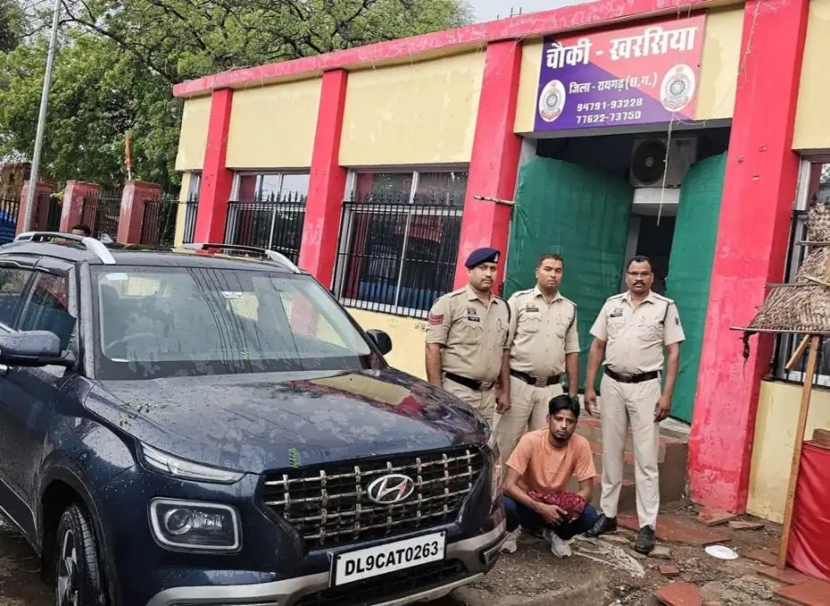दिल्ली से बरामद हुई खरसिया की चोरी गई वेन्यू कार