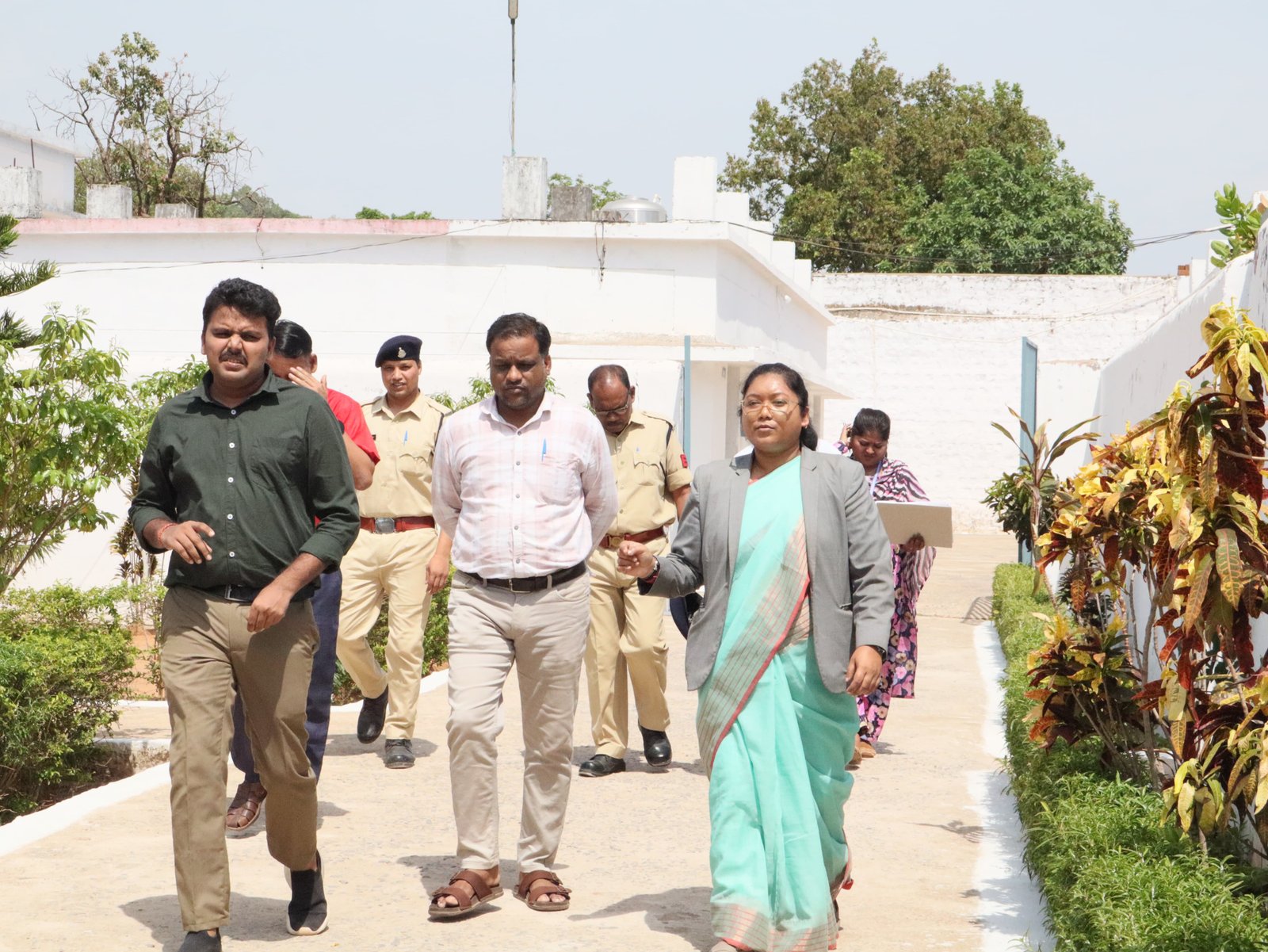 उप-जेल नारायणपुर का निरीक्षण, बंदियों को कानूनी सहायता और सुविधाओं का लिया जायजा