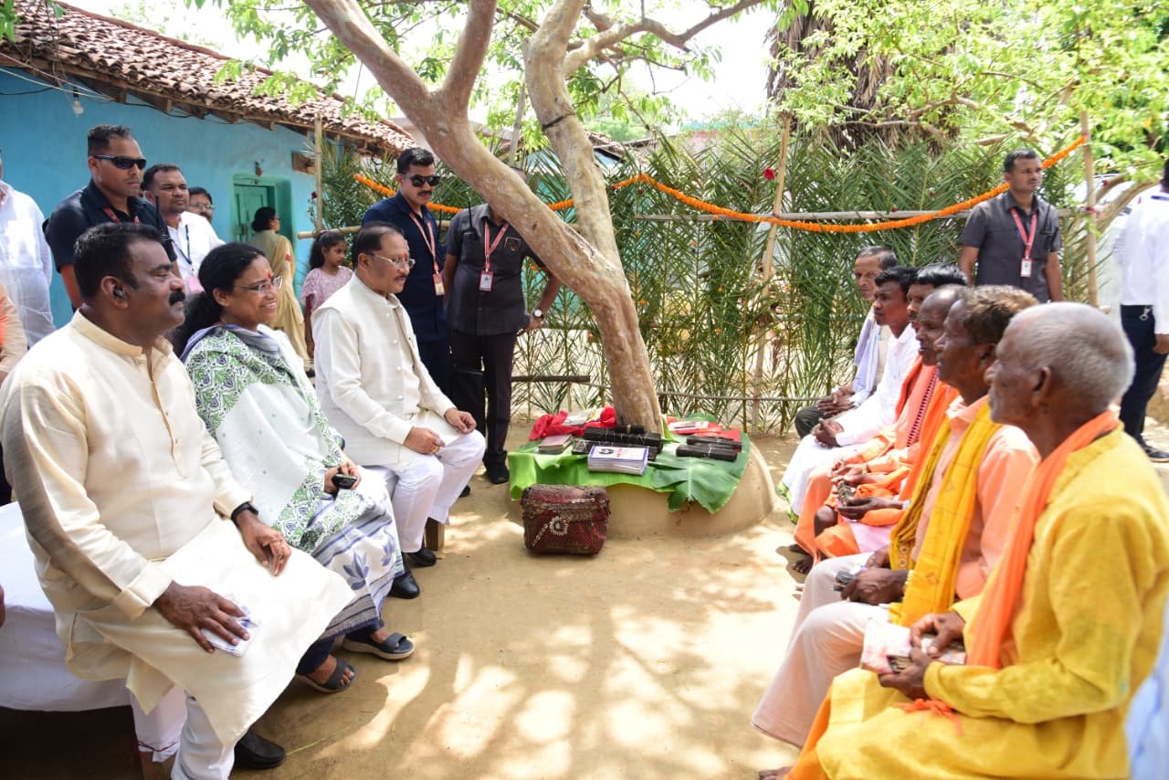 ज्ञान भारतम् अभियान में मिलीं 150 वर्ष पुरानी पांडुलिपियां, मुख्यमंत्री ने किया अवलोकन