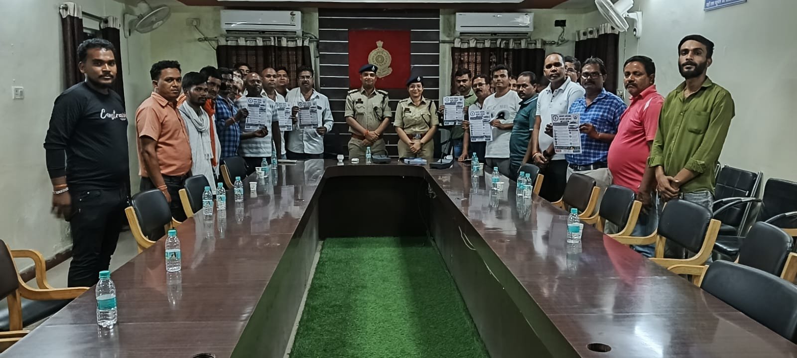 Anp news अज्ञात सवारी से सावधान! कोरबा पुलिस ने टैक्सी चालकों को किया अलर्ट