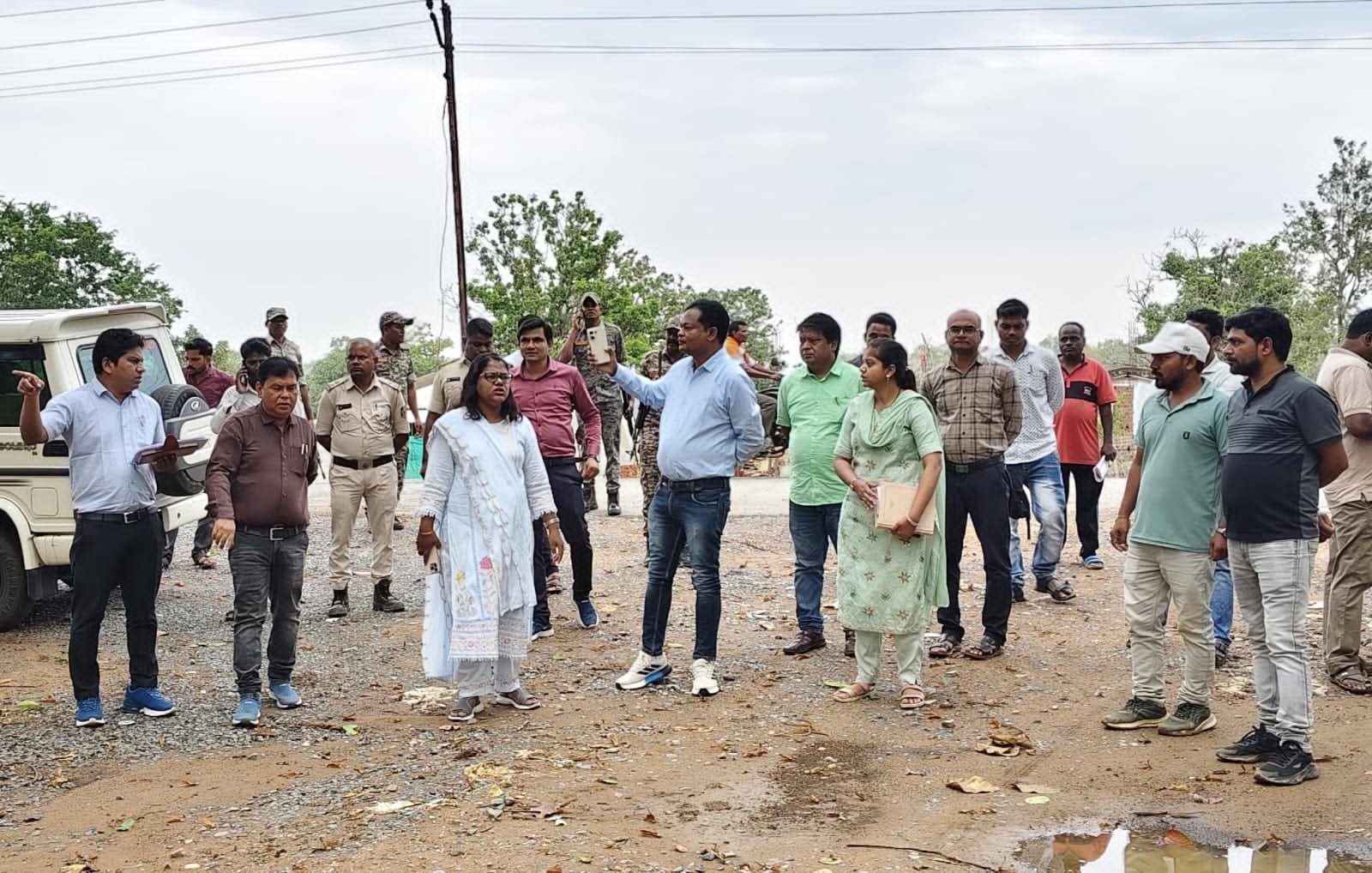 निर्माणाधीन जवाहर नवोदय विद्यालय भवन का कलेक्टर ने किया निरीक्षण, कार्यों में तेजी लाने के दिए निर्देश