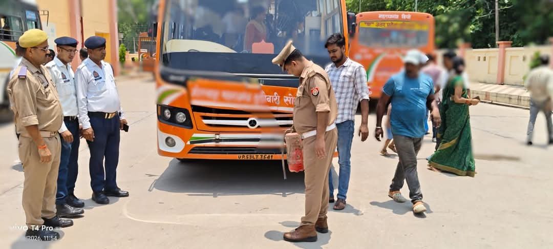 रोडवेज बसों में फायर सेफ्टी उपकरणों की जांच, 3 बसों का चालान