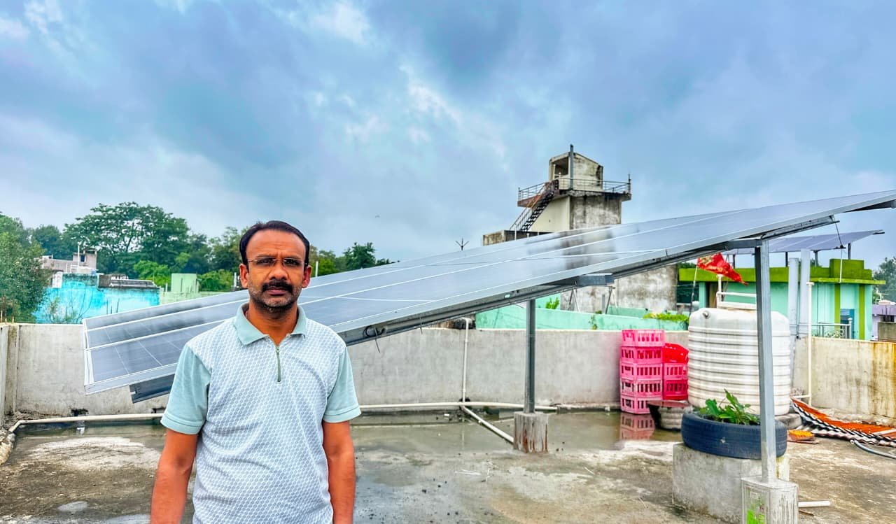 प्रधानमंत्री सूर्यघर मुफ्त बिजली योजना से होमेश्वर प्रसाद जायसवाल को मिली राहत, शून्य हुआ बिजली बिल...