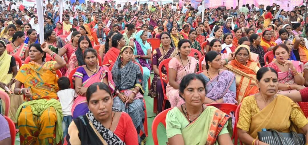 VSK ऐप से वेतन कटौती पर भड़के शिक्षक, जाकेश साहू की चेतावनी— 