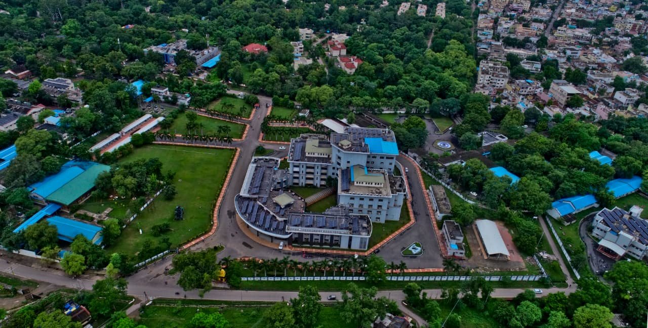 रेलवे परिसरों में बढ़ी हरियाली, जल संरक्षण को भी मिली रफ्तार