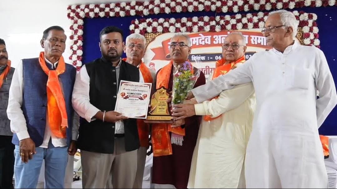 सौरभ नामदेव को मिला समाज गौरव सम्मान, पत्रकारिता और सामाजिक सरोकार के क्षेत्र में योगदान को मिली पहचान