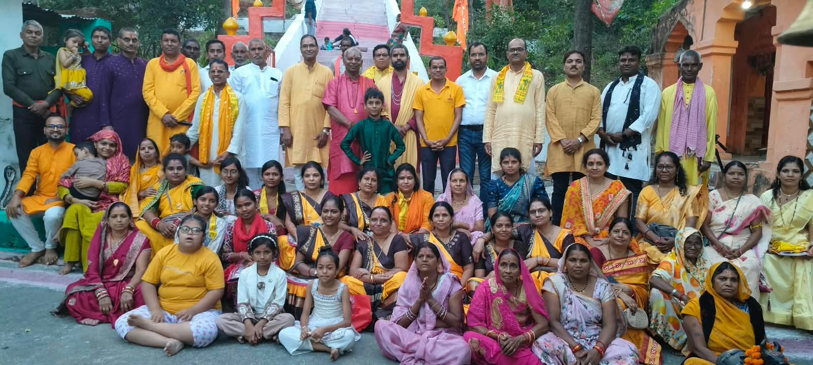 शरद पूर्णिमा पर पोंडी दल्हा अर्धनारीश्वर मंदिर में 28 वा साप्ताहिक मानस सत्संग सम्पन्न 